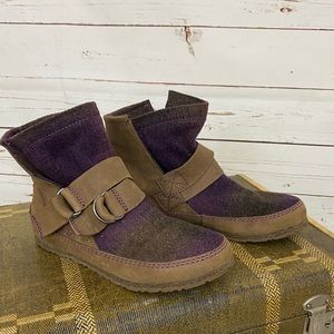 Sorel Yaquina Blanket II Purple Ethnic Ankle Boot